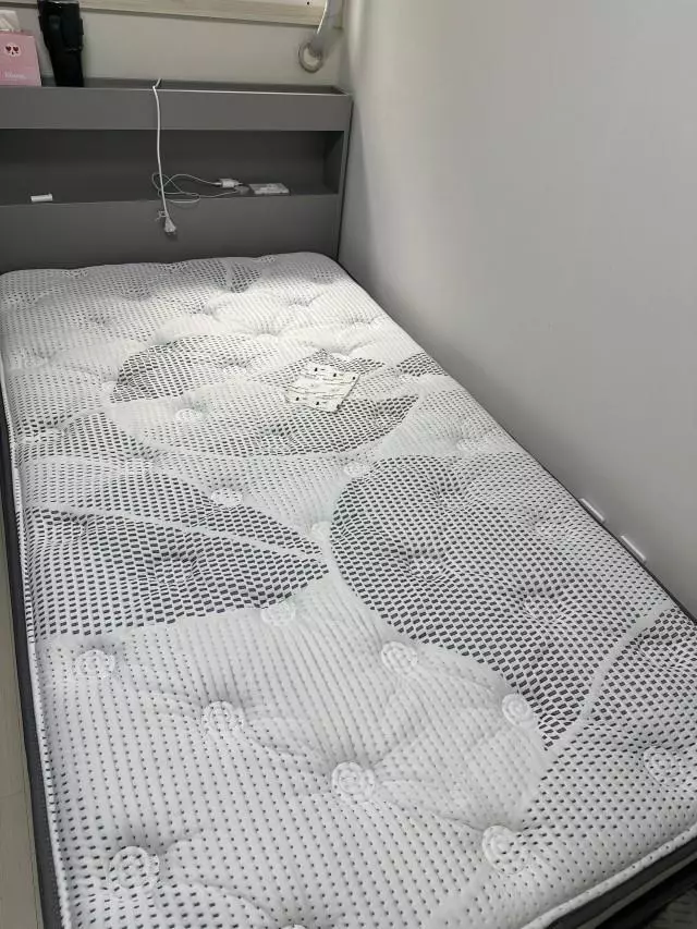 이 가격에 이 메트리스 구매하기 어려운데 정말 잘 산거
