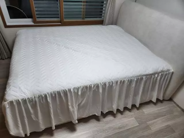 올해 결혼을 하게되어 첫 신혼침대로 베스트슬립 L3를 
