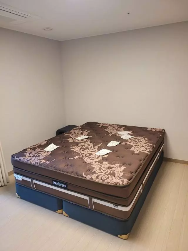 배송도 빠르고 제품 만족합니다 좋아요





(202