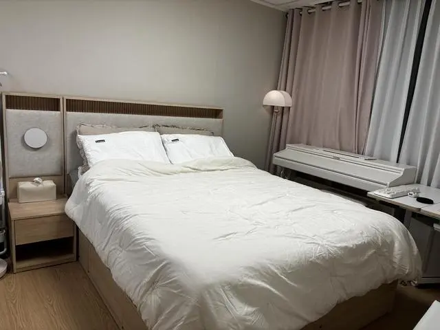 캐롤린 침대+협탁 베스트슬립 z블랙 소프트 구입후기입니