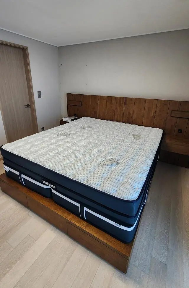 실 구입은 지난 8월에 결제하고 이뤄졌었는데
집 계약이
