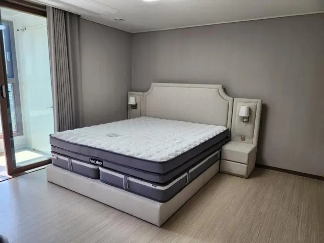 기존 침대가 너무 좁고 불편해서 추천받아 베스트슬립 쇼