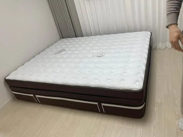 혼수매트리스로 고민고민하다가 선택한 Z10~!
처음엔 