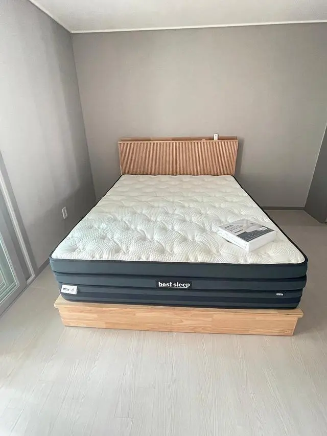 신혼때 침대는 구입하고 싶고 고민중에 남편이 친정 근처