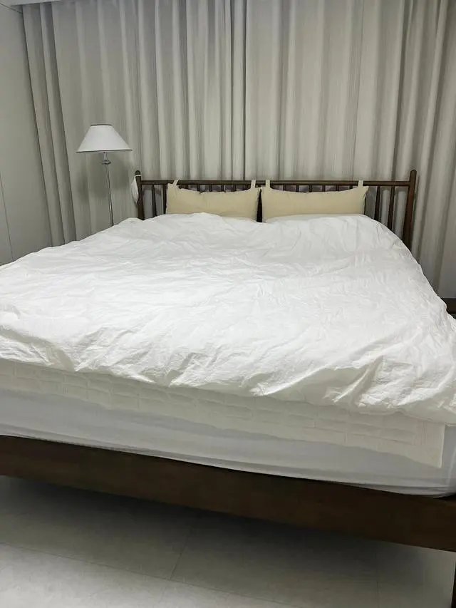 결혼을 앞두고 혼수로 가장 중요하게 생각했던 침대!

