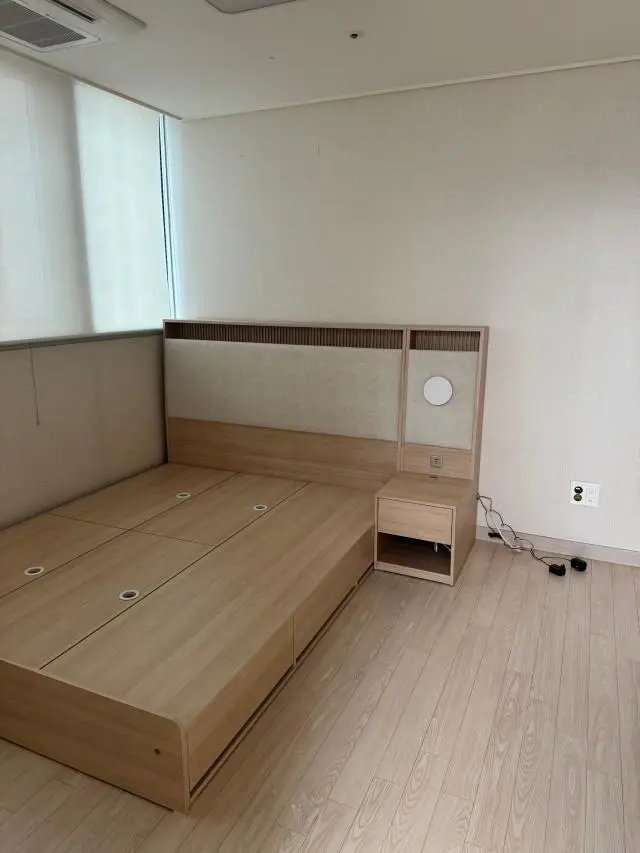 좋아요 맘에듭니다.





(2024-11-15 13