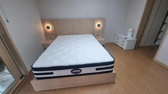 1년전 쇼룸 방문후 구매 하려다가 에*스가 좋다는주변 