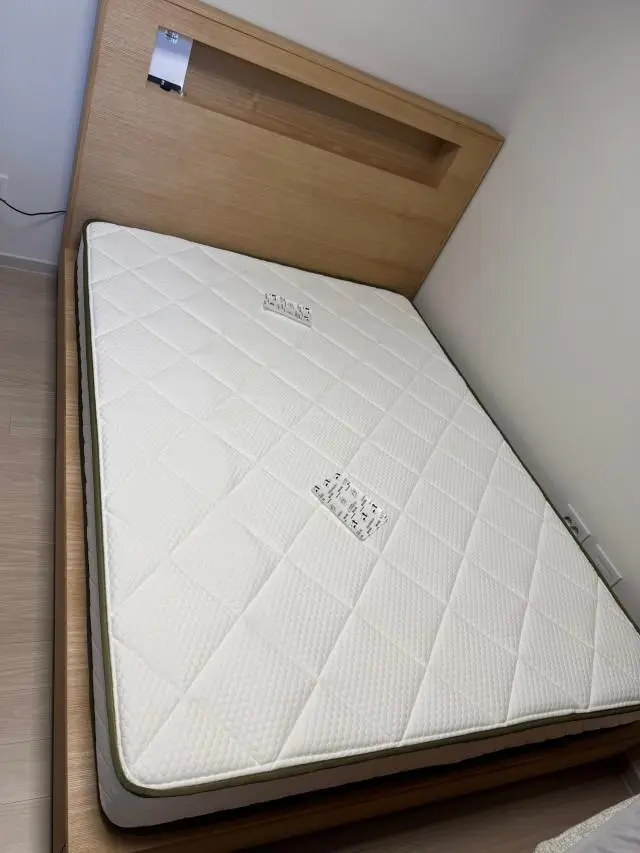 매장에서 제품 사용후 구매한거라 후회없어요
저는 탄탄한