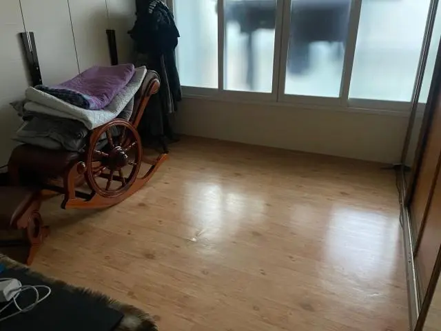 수원매장가서 보고 직접 샀는데 이것저것 많이 물어보았는