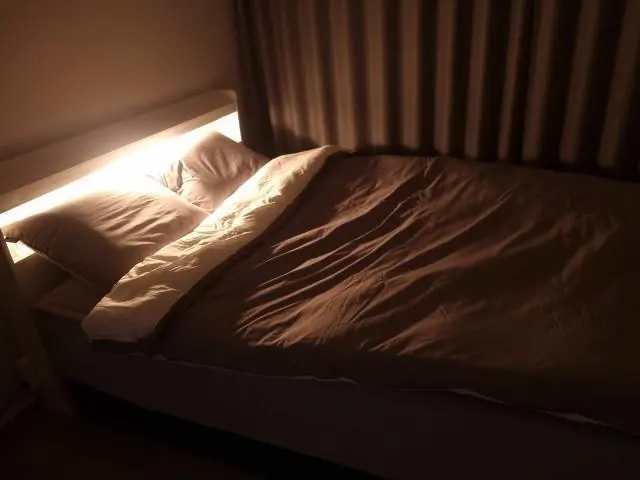 저렴한 침대쓰다가 바꿔봤는데 진짜 꿀잠이요





(