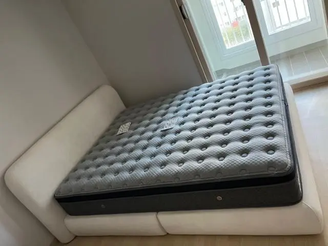 진짜 고민많이했습니다.
어느정도 가격대에서 사려니까 폯