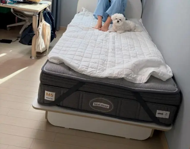 잘받았어요 생각보다 높이가 높고 푹신해서 좋네요 친절하