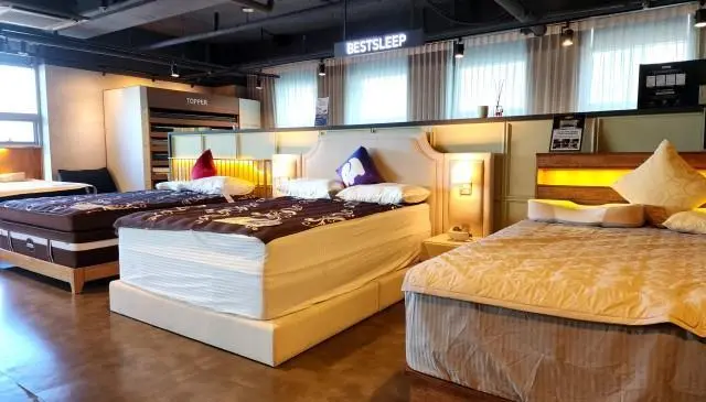이번에 침대 매트리스를 신혼집에 넣을려고 갔는데,
친절
