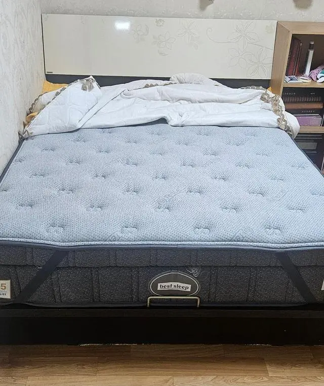 이번이 4번째 구입입니다 처음 부부 침대로 녹턴 구입하