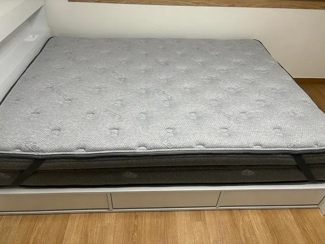 지인이 추천해줘서 베스트슬립이라는 브랜드를 알게되었습니