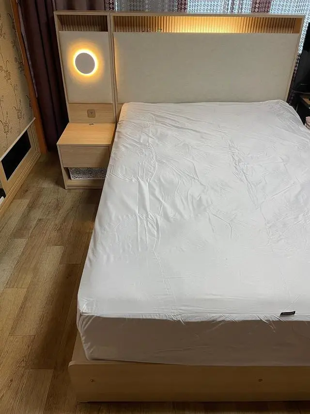 엄마 칠순 선물로 침대 선물을 해드릴려고 백화점 돌아보