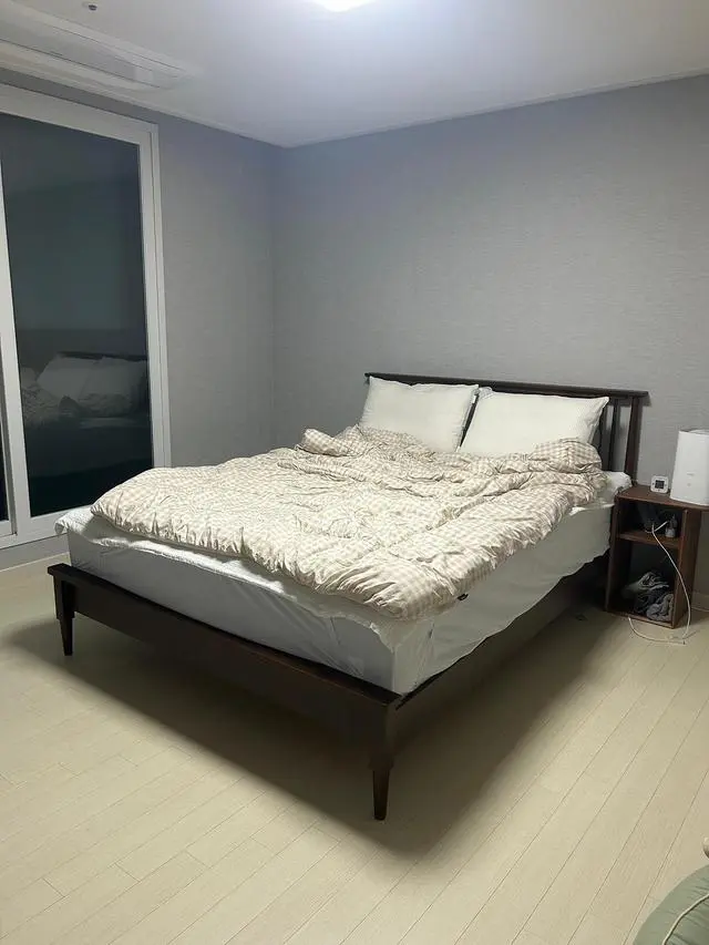 이사하면서 새 매트리스가 필요하던 차에 유튜브 후기를 