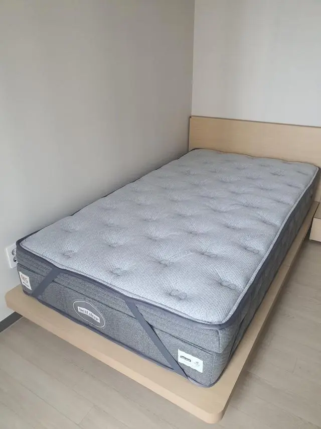 안녕하세요.
지인소개로 베스트슬립 브랜드를 알게 되었습