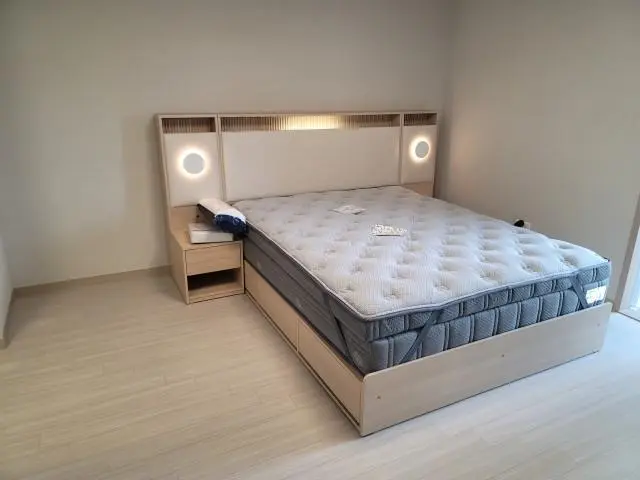 베스트슬립이 베스트슬립합니다
기대이상이네요 와이프도 대