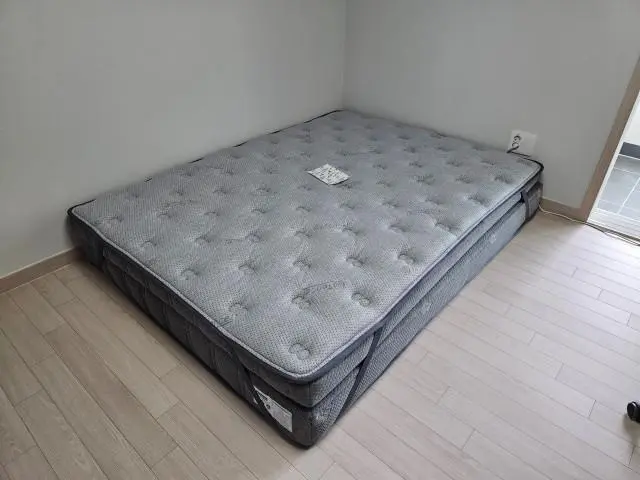 진짜 푹신하고 엄청 좋아요.
브랜드리스로 처음 접했고 