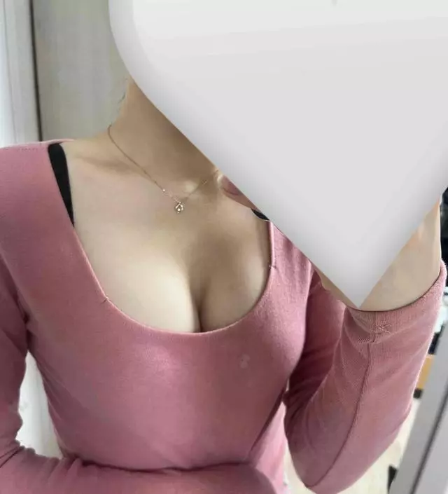 와 진짜 무슨 배송이 너어어어무 빨라서 깜짝 놀랬어요.. 새벽 2시에 주문했는데 당일 