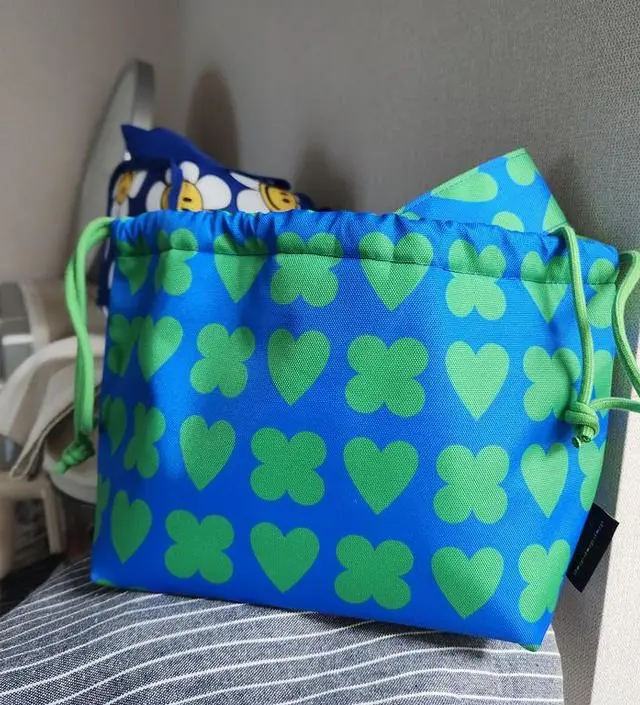 dropdropdrop딜리백 LUCKY HEARTY GREENBERRY